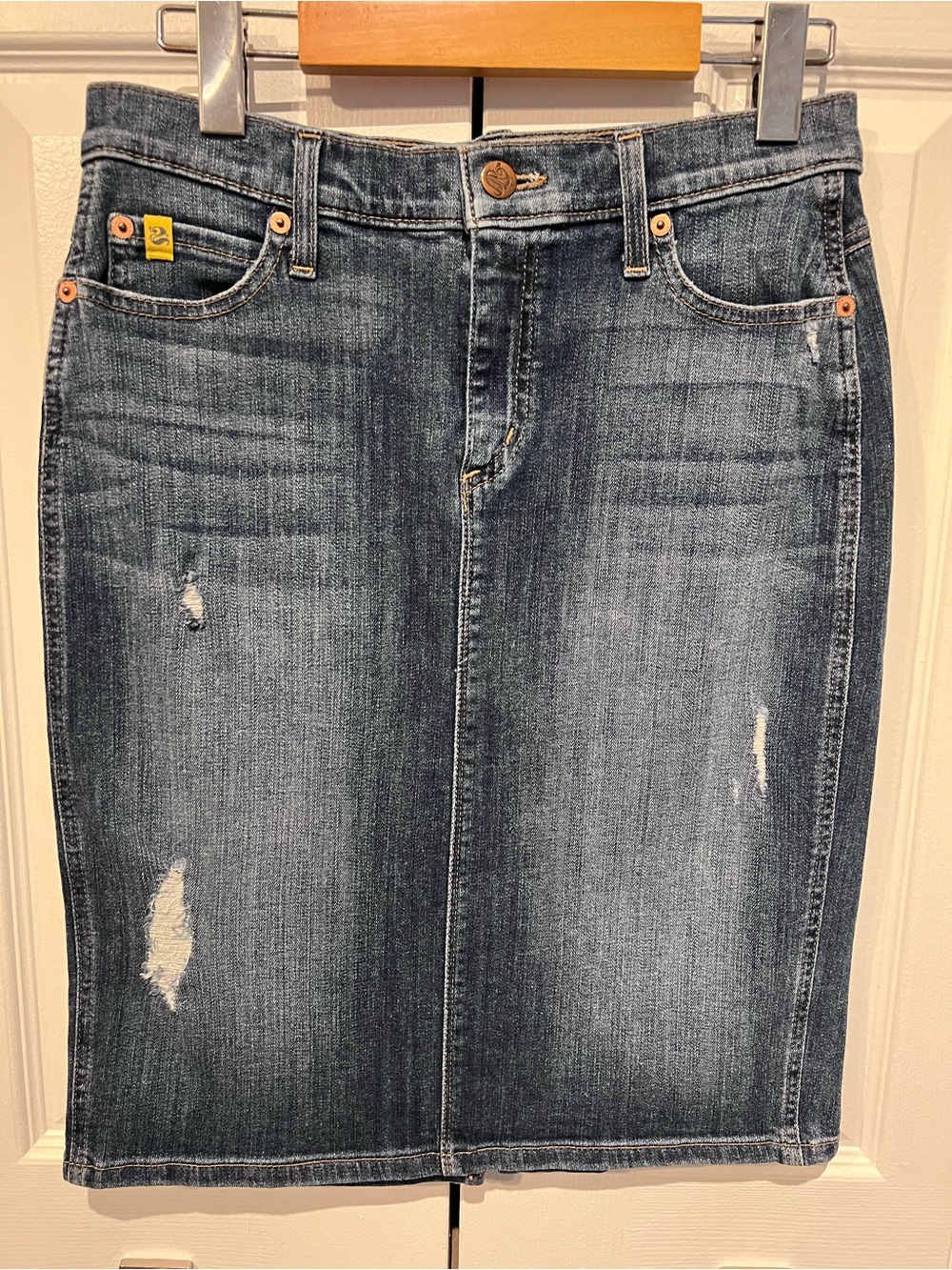 Yoga Jeans Blue Distressed Denim Pencil Skirt Size 28